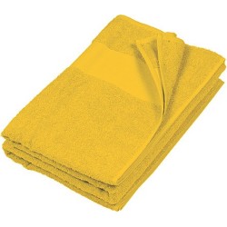 Serviette de bain brodée