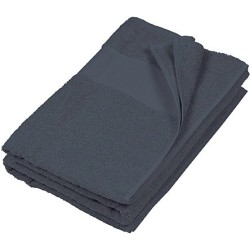 Serviette de bain brodée
