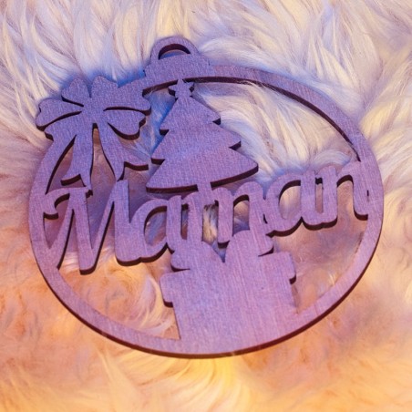 Boule découpée en bois "Sapin-cadeau"