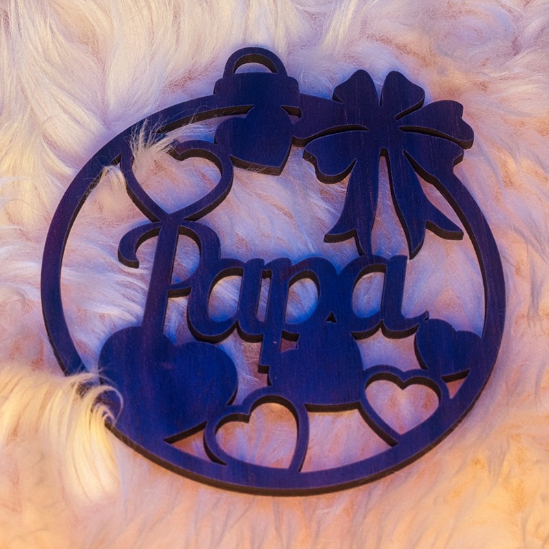 Boule découpée en bois "coeurs"