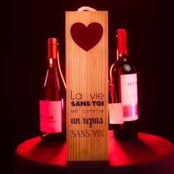 Boite en bois pour une bouteille