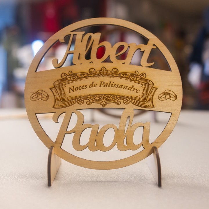 Rond en bois prénoms pour jubilaires | MonObjet.be