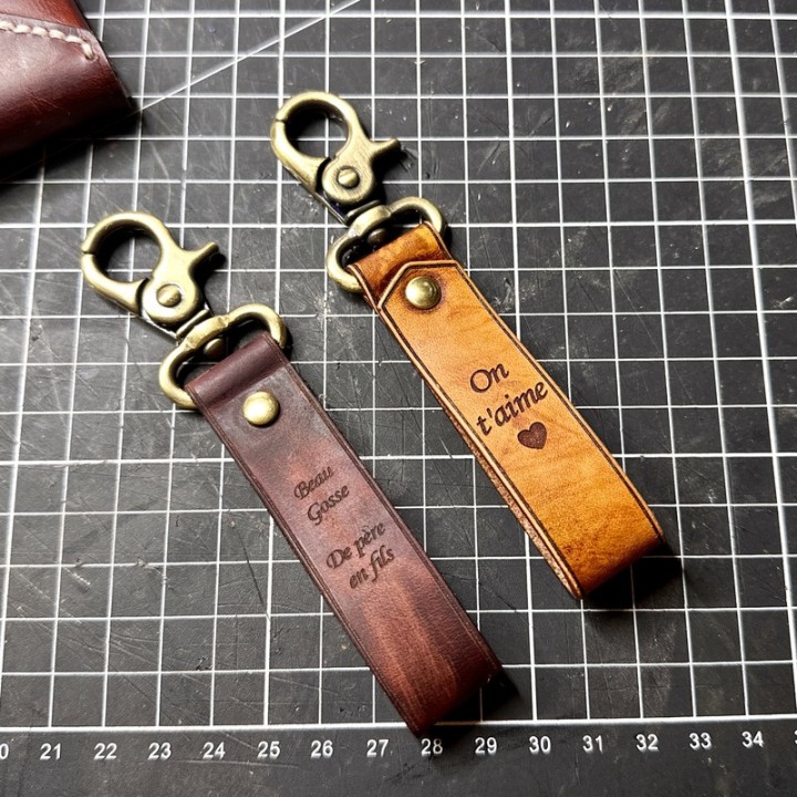Porte-clef en cuir personnalisé | MonObjet.be